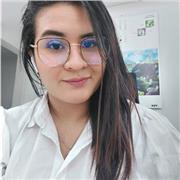 Profesora colombiana con español de lengua materna con altas habilidades ofimáticas